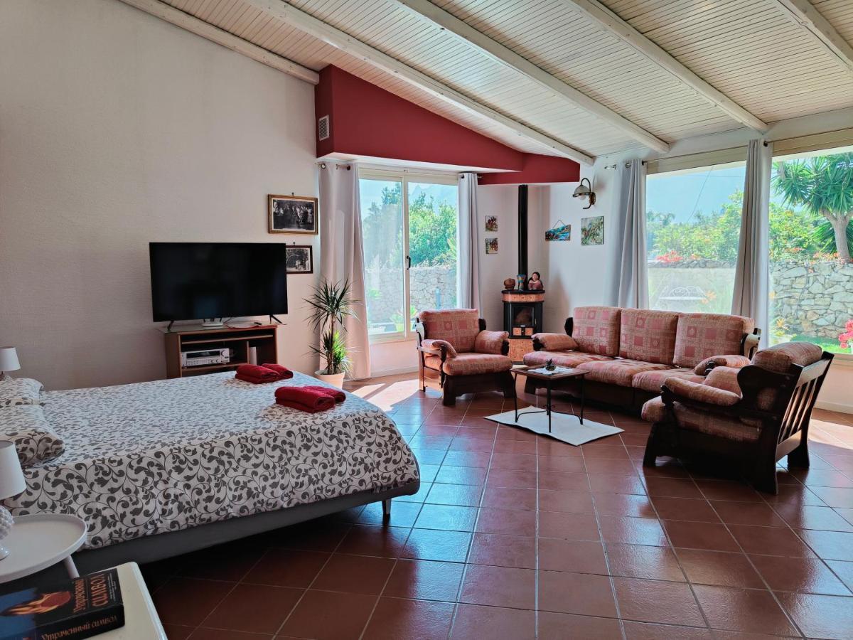 Villa Manzella Piscina Privata شينيسي المظهر الخارجي الصورة